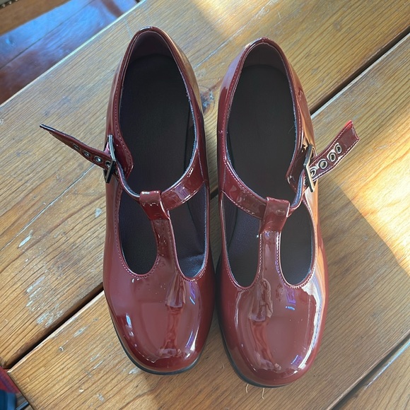 Chunky Patent Leather Oxblood Mary Jane's size 40 - Picture 1 of 5